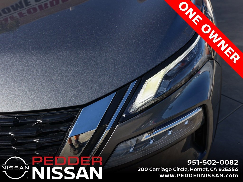 Used 2023 Nissan Rogue SV image 10