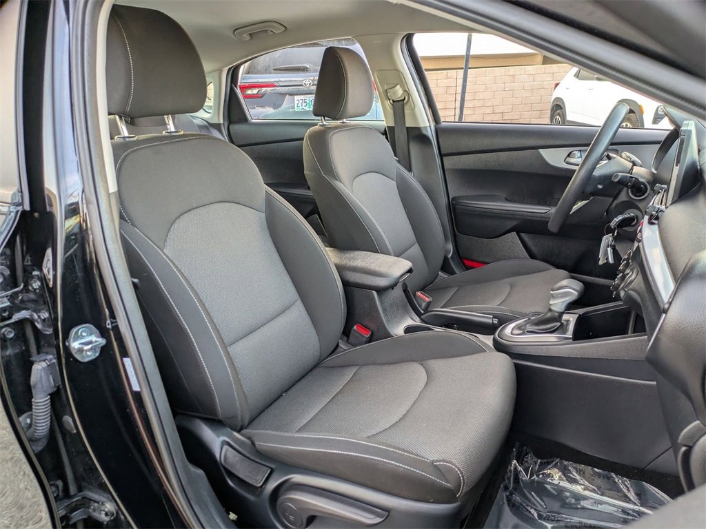 Used 2024 Kia Forte LXS image 28