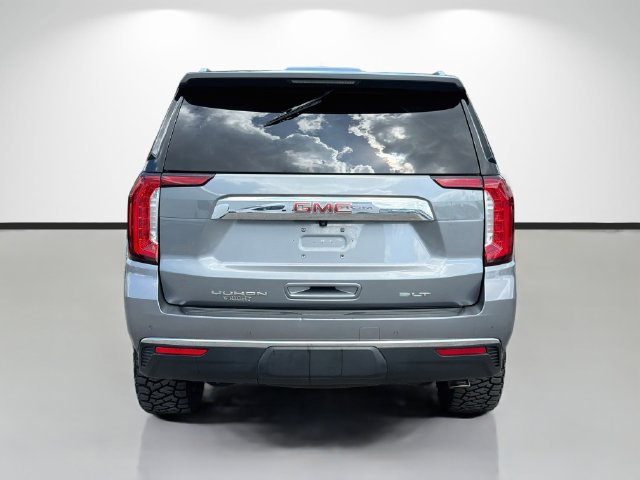 Used 2022 GMC Yukon SLT w/ SLT Luxury Package RWD image 4