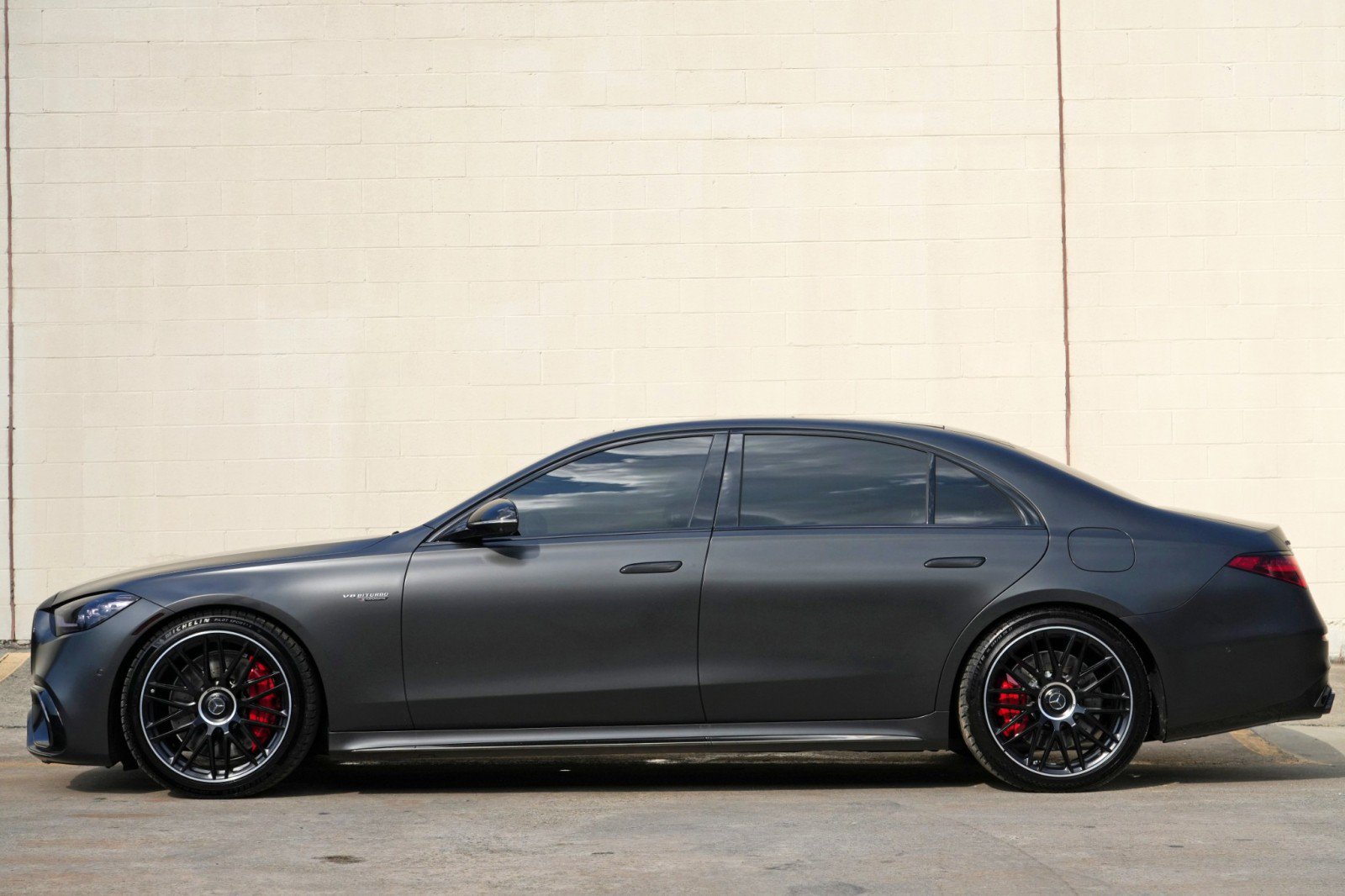 Used 2025 Mercedes-Benz S 63 AMG S image 9