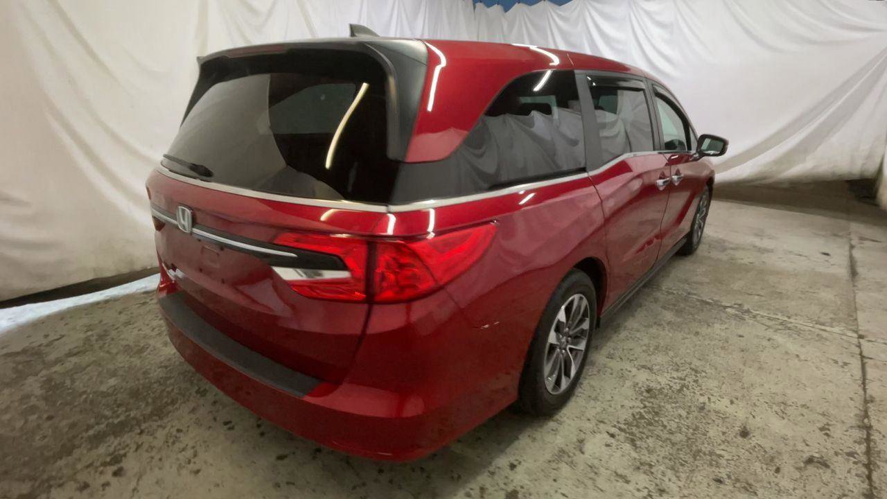 Certified 2024 Honda Odyssey EX-L image 8