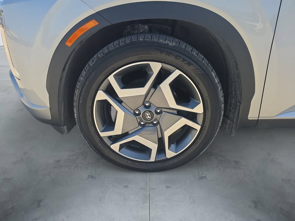 Used 2023 Hyundai Palisade SEL FWD image 17