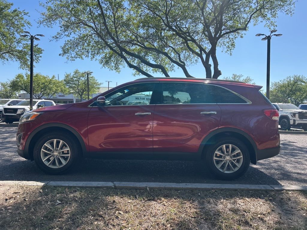 Used 2018 Kia Sorento LX FWD image 1
