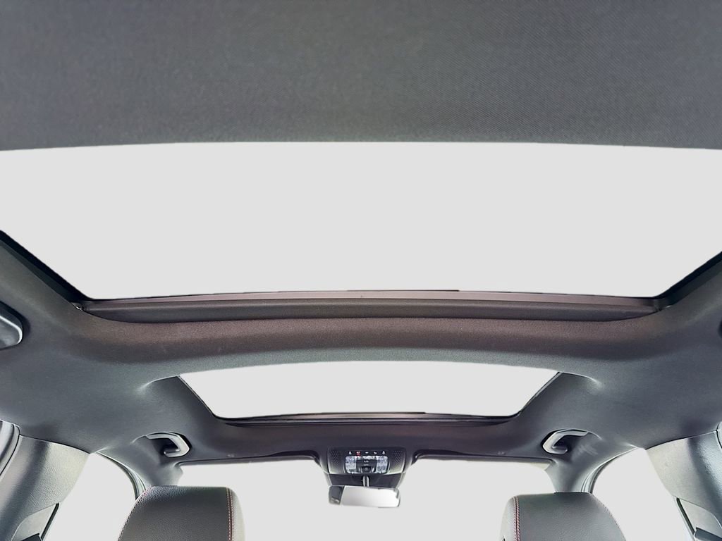 Used 2024 Mercedes-Benz GLB 35 AMG 4MATIC image 22