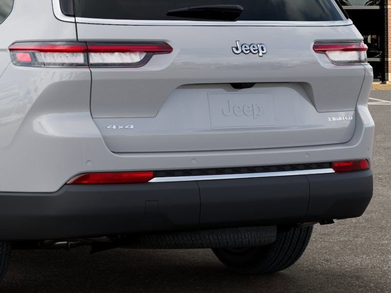 New 2026 Jeep Grand Cherokee L Limited image 13