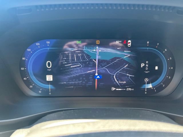 Certified 2025 Volvo XC40 B5 Core AWD/4WD image 21