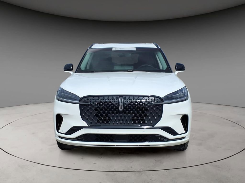 Certified 2025 Lincoln Aviator 2WD w/ Jet Appearance Package image 15