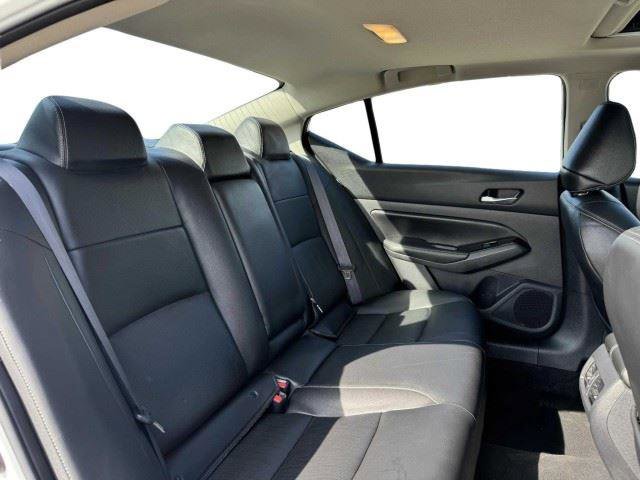 Used 2022 Nissan Altima 2.5 SL AWD/4WD image 46