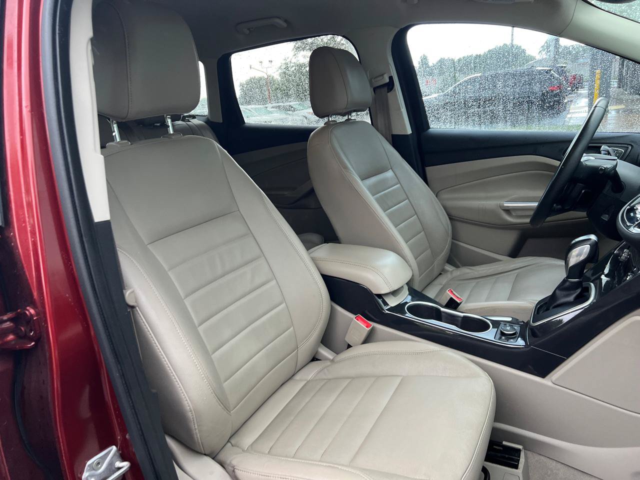 Used 2014 Ford Escape Titanium AWD/4WD image 31