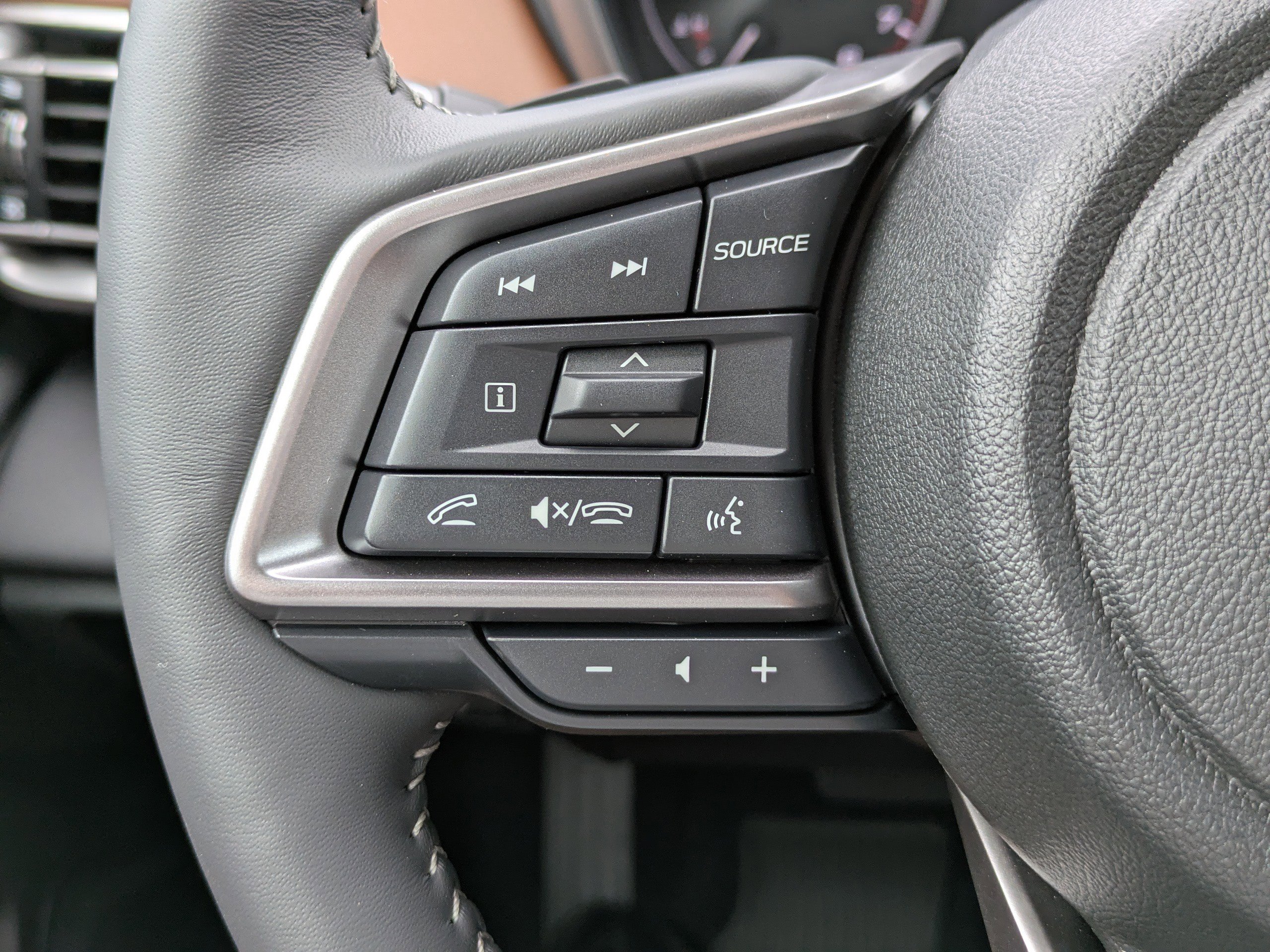 Certified 2025 Subaru Outback Touring XT w/ Popular Package #2 image 24