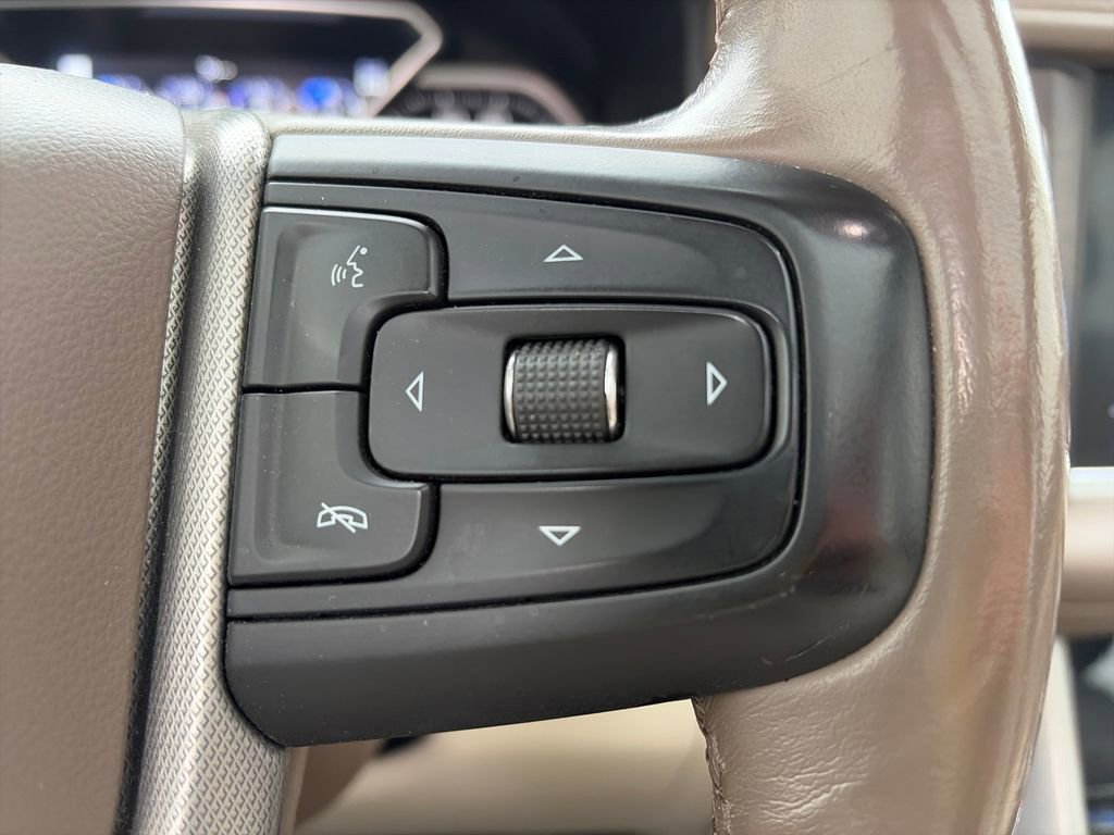 Used 2021 GMC Yukon Denali AWD/4WD image 15