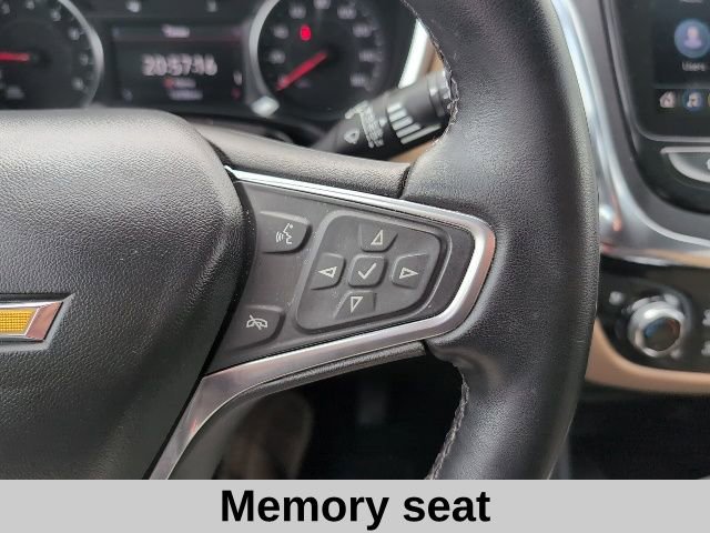 Used 2023 Chevrolet Equinox Premier image 8