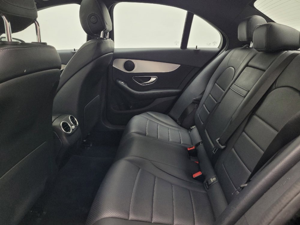 Used 2018 Mercedes-Benz C 300 Sedan image 18