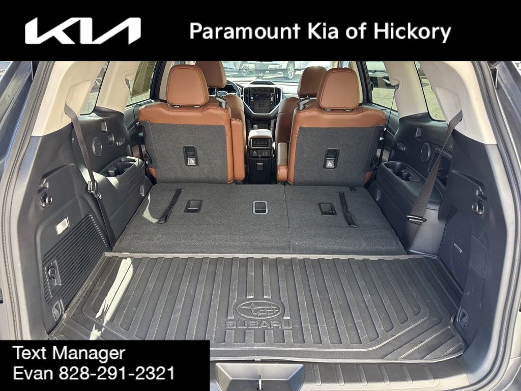 Used 2025 Subaru Ascent Touring w/ Popular Package #2 image 12