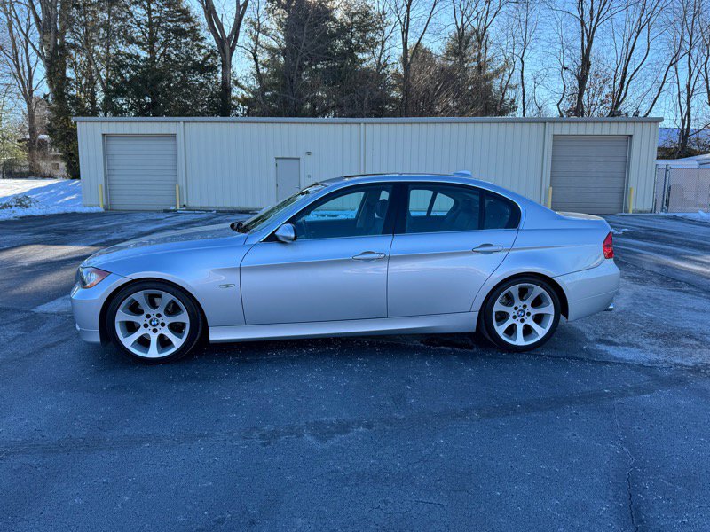 Used 2006 BMW 330i Sedan image 8