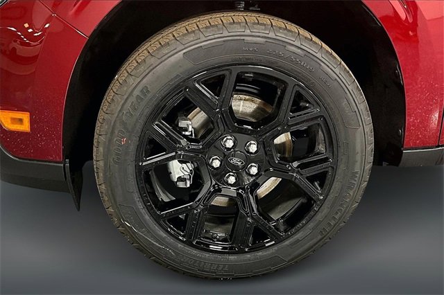 New 2026 Ford Maverick Lariat w/ Black Appearance Package image 12