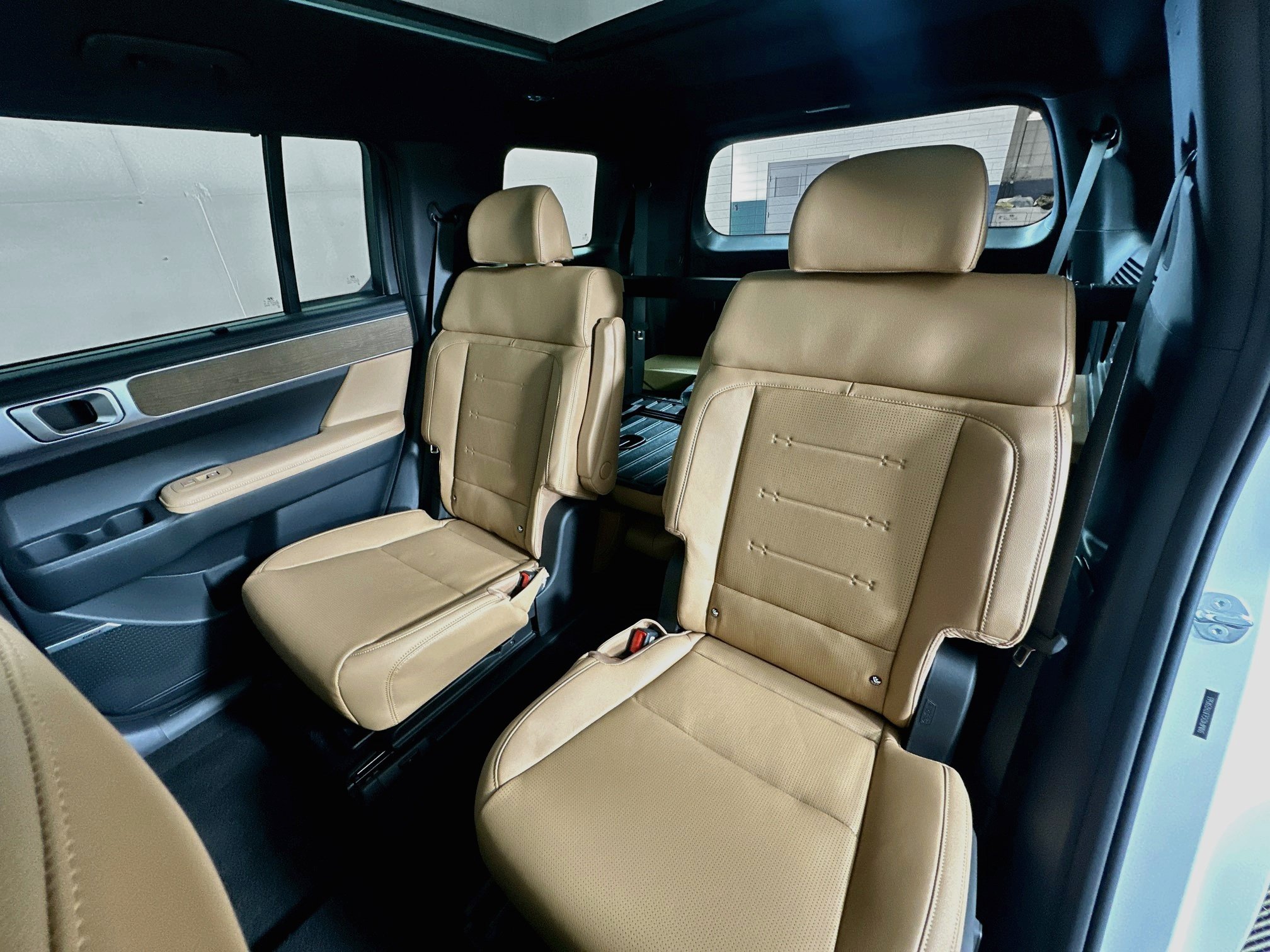 New 2026 Hyundai Santa Fe Limited AWD/4WD image 25