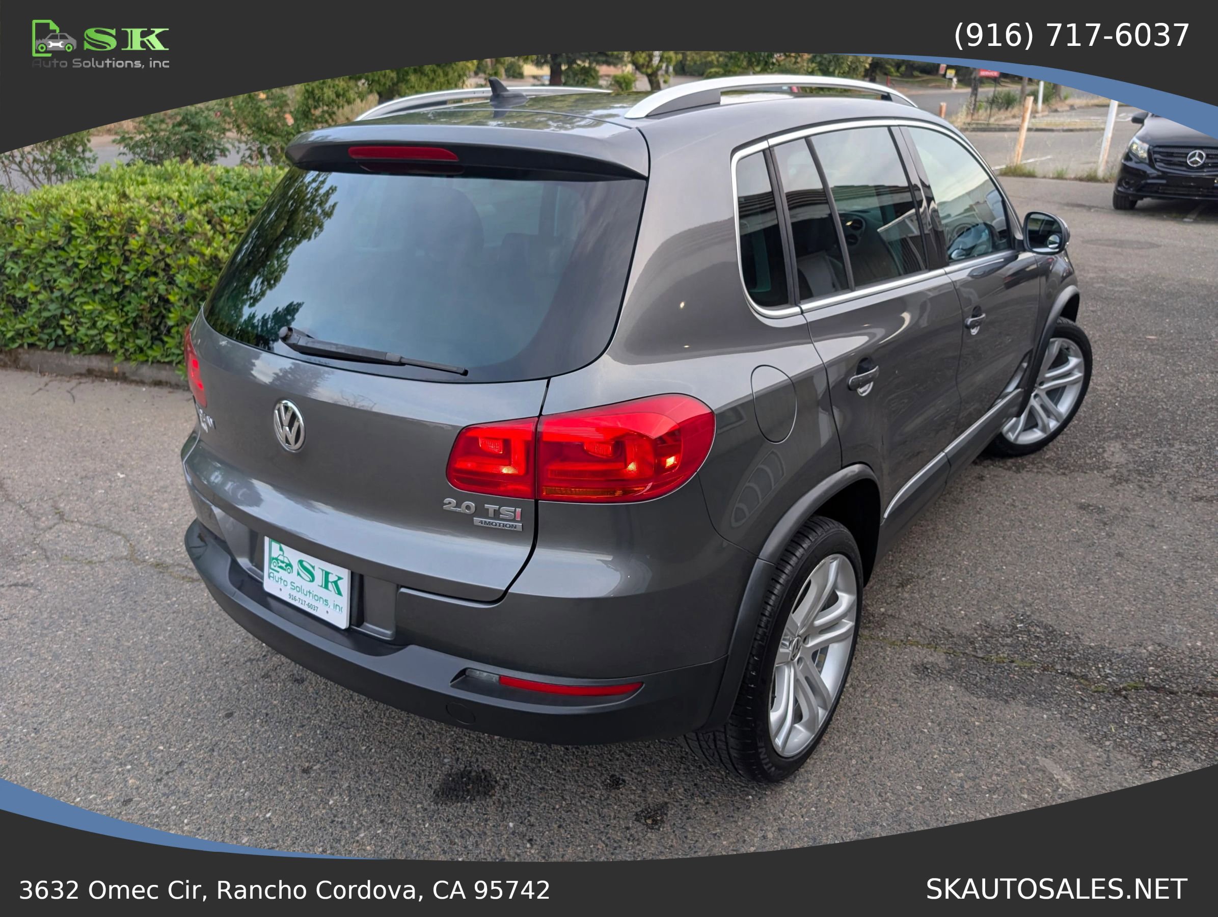 Used 2013 Volkswagen Tiguan SEL AWD/4WD image 8