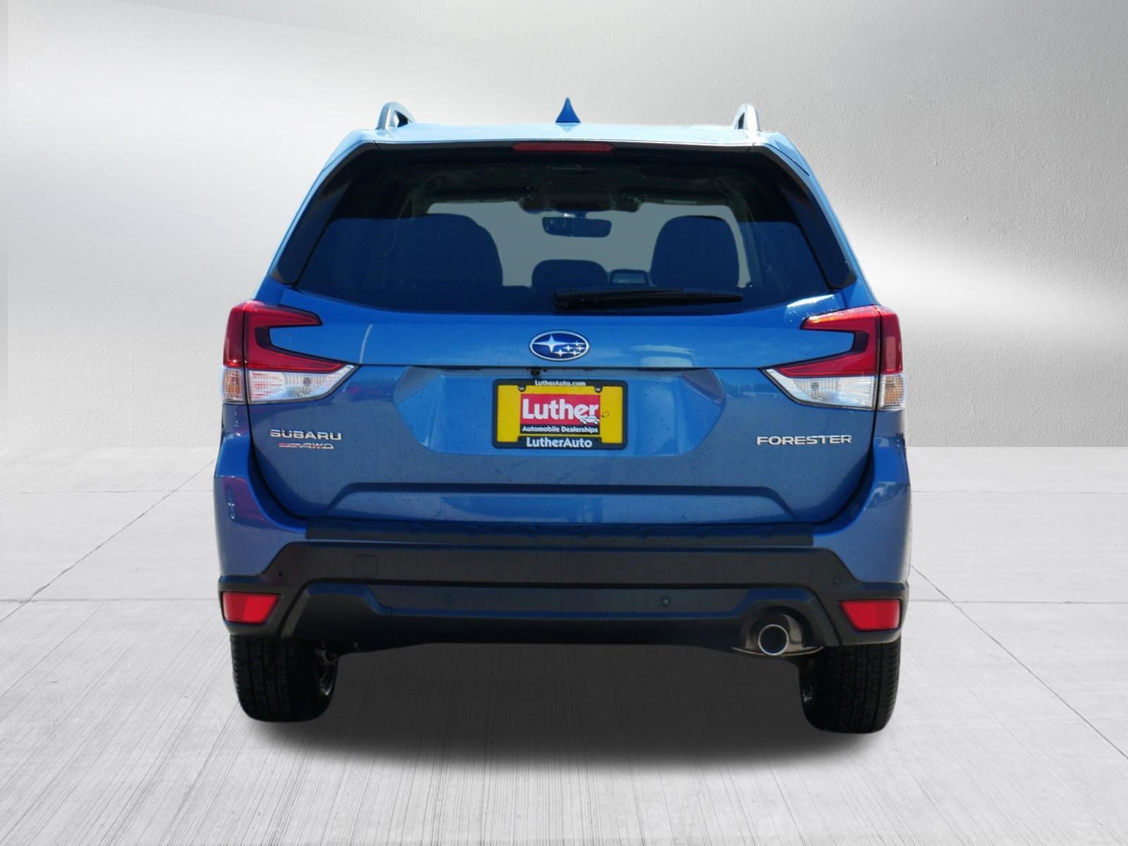 Used 2019 Subaru Forester Limited AWD/4WD image 6