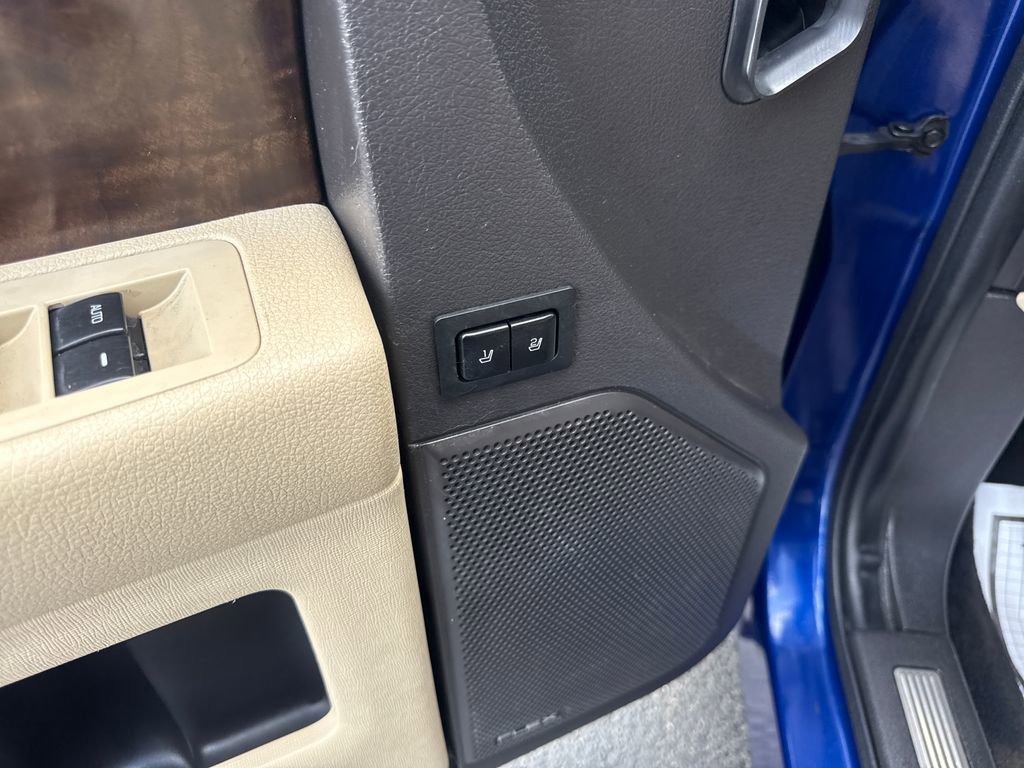 Used 2014 Ford Flex Limited w/ Equipment Group 301A AWD/4WD image 21