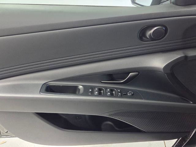 New 2026 Hyundai Elantra Sport w/ Cargo Package FWD image 25