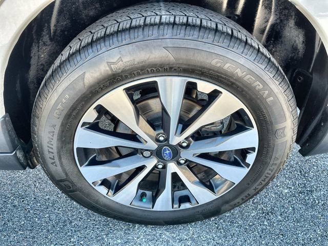 Used 2017 Subaru Outback 2.5i Limited AWD/4WD image 21