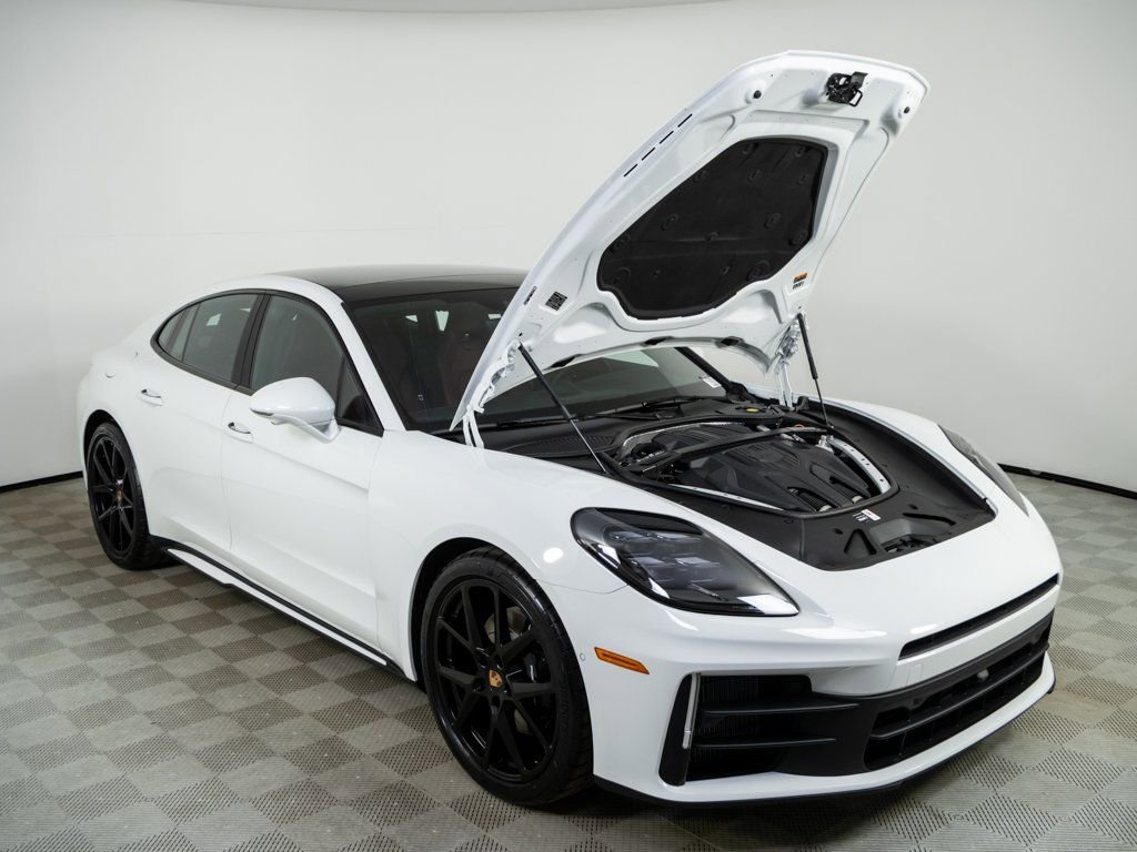 New 2026 Porsche Panamera 4 AWD/4WD image 34