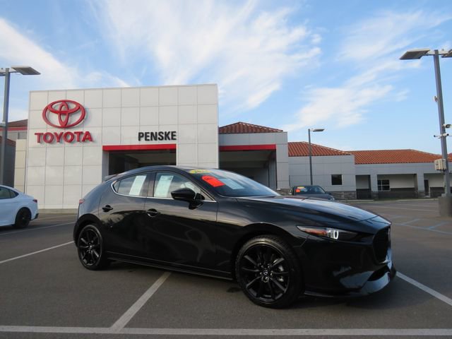 Used 2024 MAZDA MAZDA3 Hatchback w/Premium Plus Pkg image 14