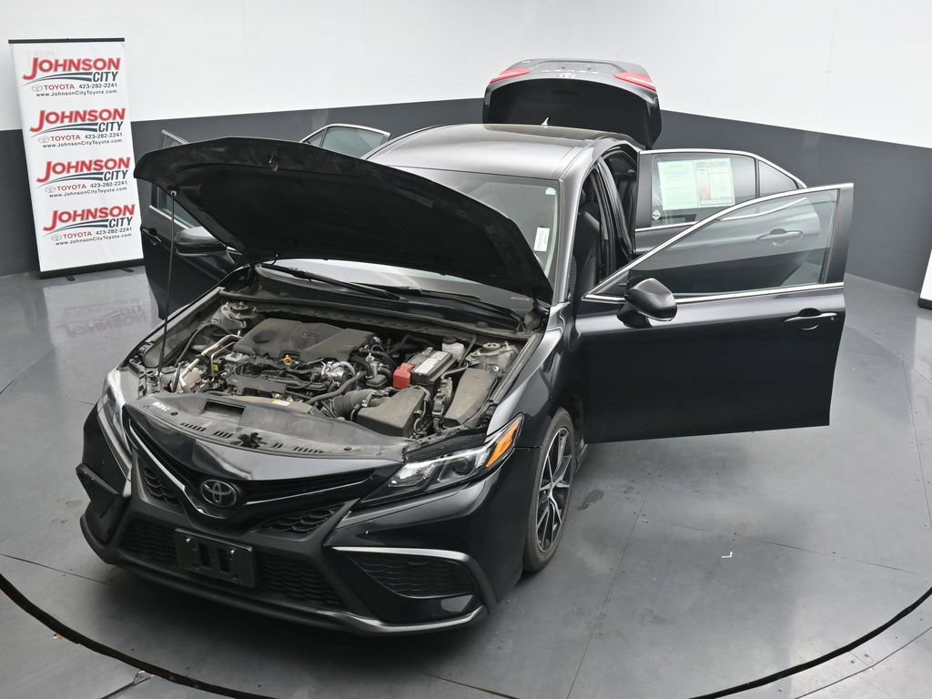 Used 2024 Toyota Camry SE FWD image 26