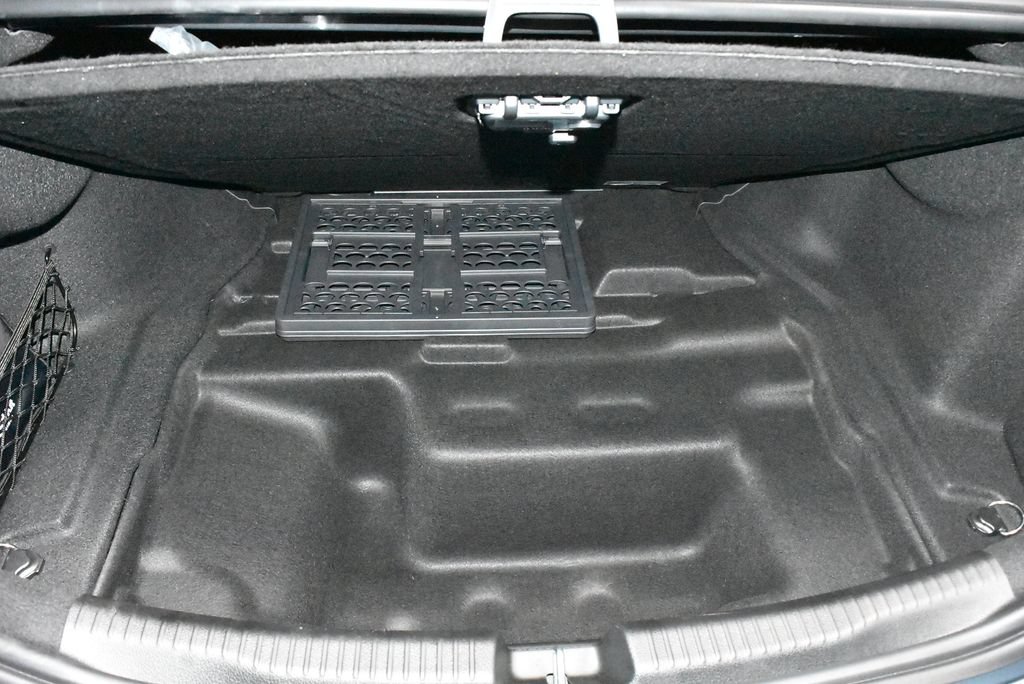 Certified 2025 Mercedes-Benz C 300 4MATIC Sedan image 27