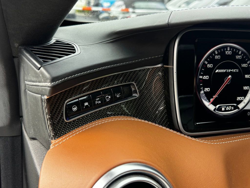 Used 2015 Mercedes-Benz S 63 AMG 4MATIC Coupe image 12
