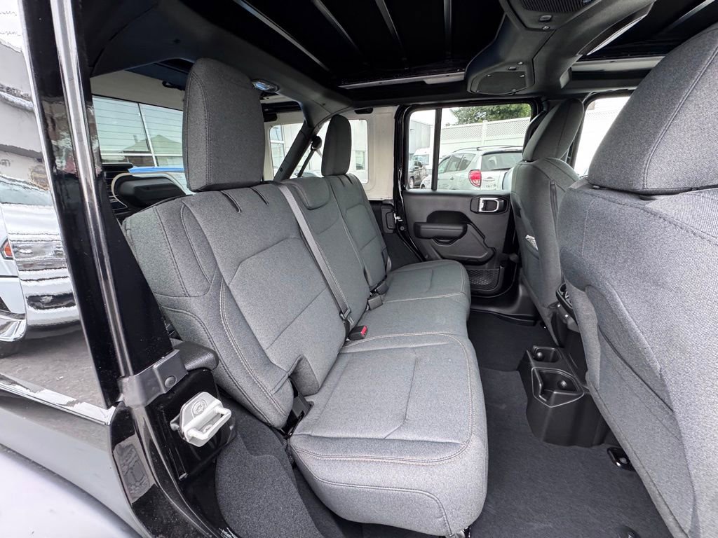 New 2026 Jeep Wrangler Unlimited Sport AWD/4WD image 19