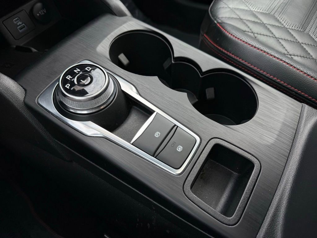 Certified 2023 Ford Escape ST-Line Elite w/ Premium Technology Package AWD/4WD image 24