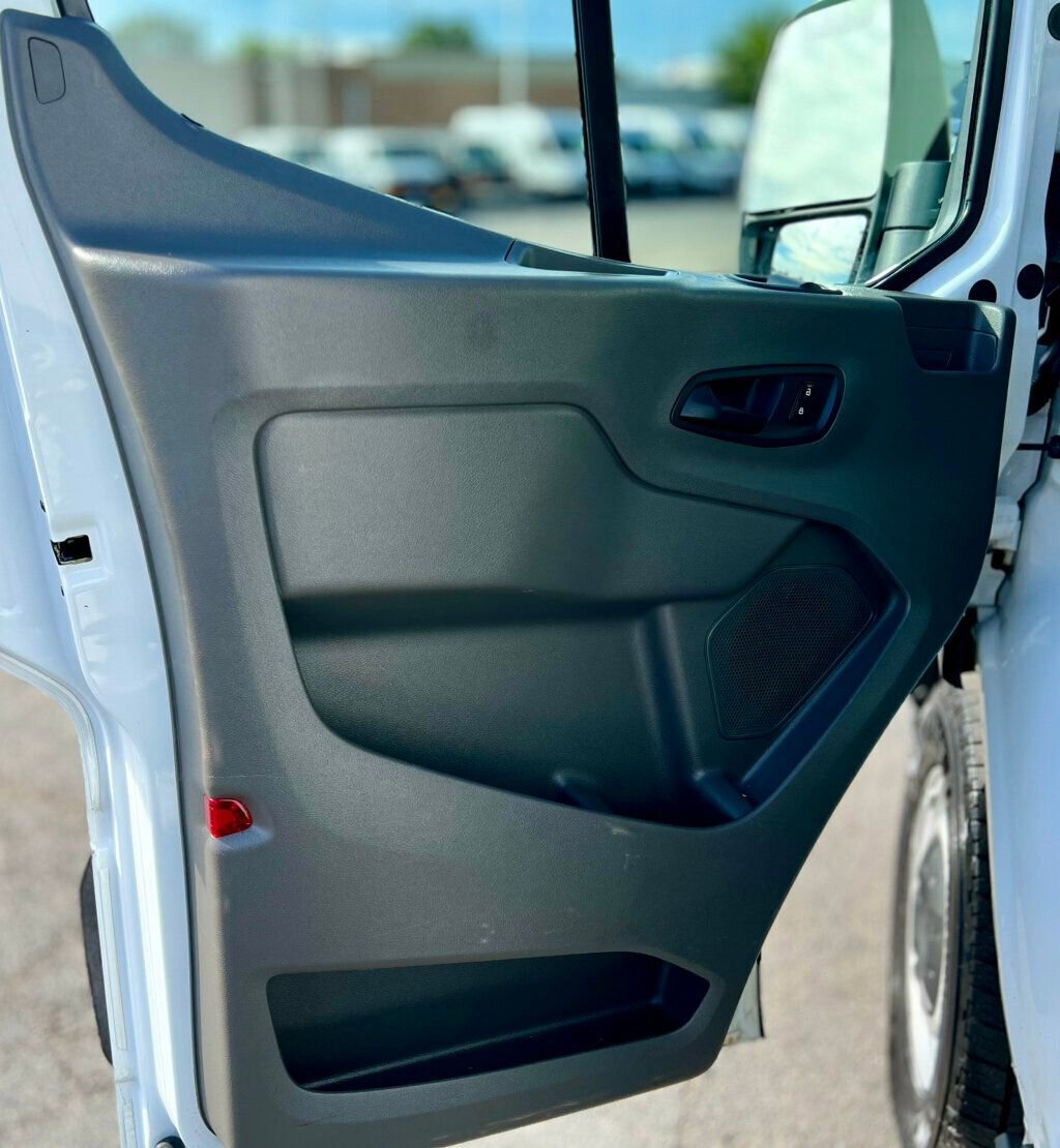 Used 2020 Ford Transit 250 Medium Roof w/ Load Area Protection Package image 10
