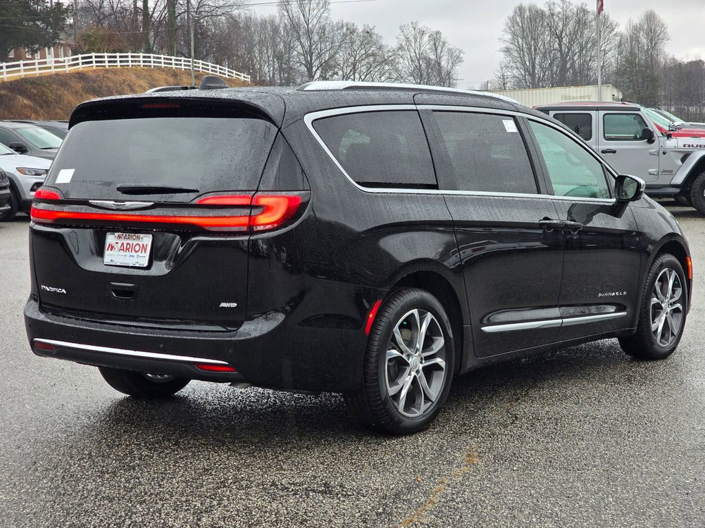 New 2026 Chrysler Pacifica Pinnacle image 22