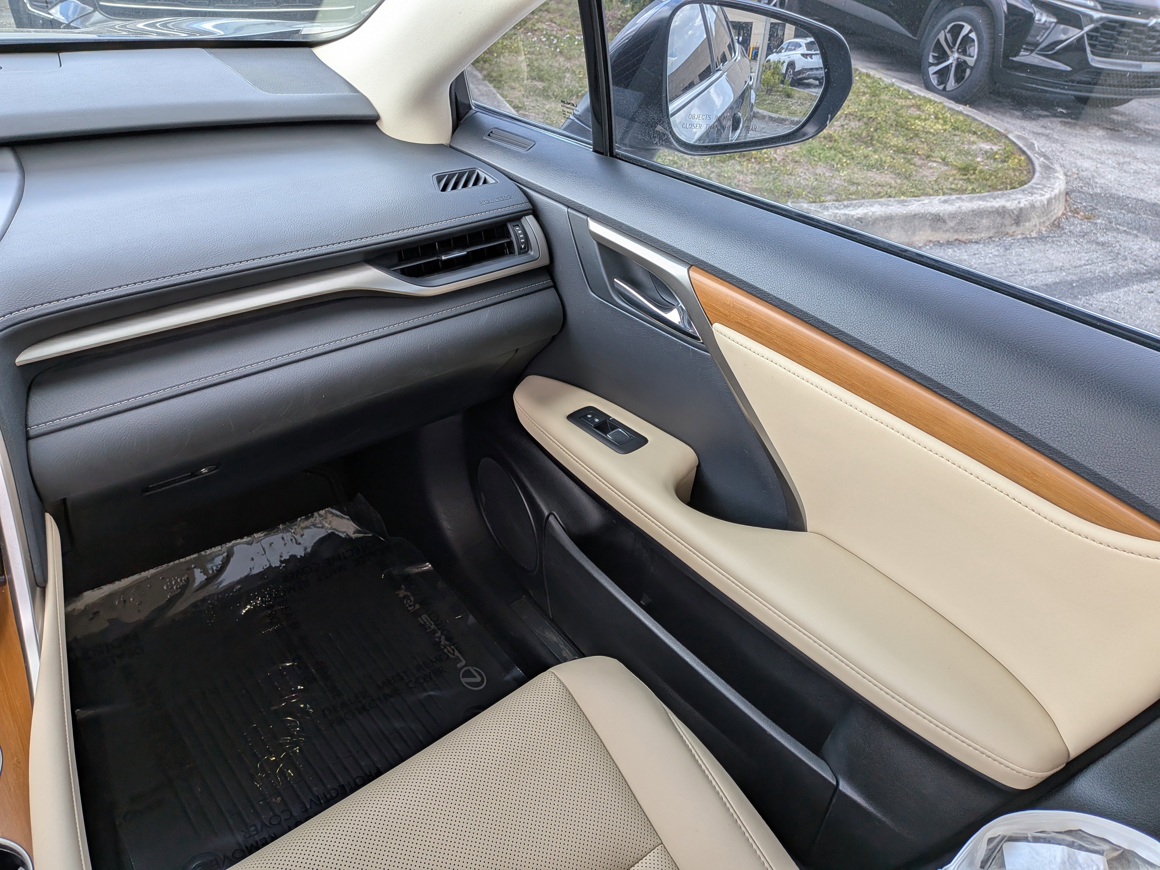 Used 2021 Lexus RX 350 FWD w/ Premium Package image 19