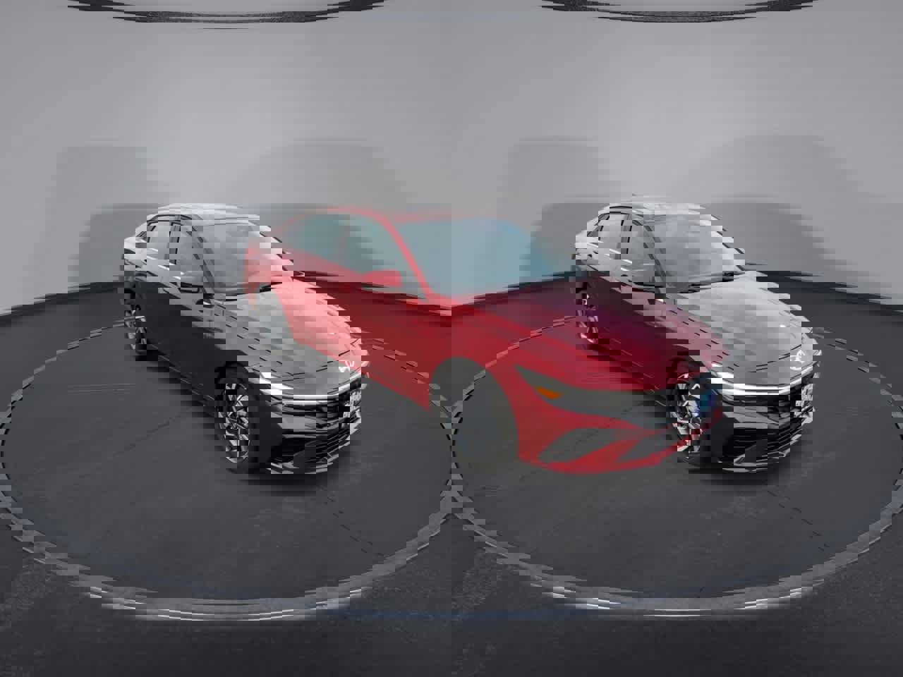 Used 2025 Hyundai Elantra SEL image 2