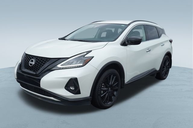 Used 2024 Nissan Murano SV w/ SV Midnight Edition Package image 3