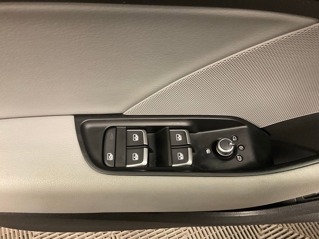 Used 2017 Audi A3 2.0T Premium w/ Convenience Package image 16