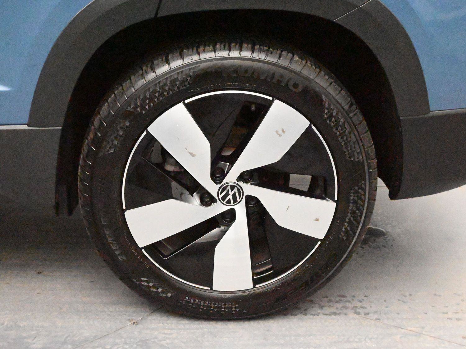 Certified 2025 Volkswagen Taos S AWD/4WD image 12