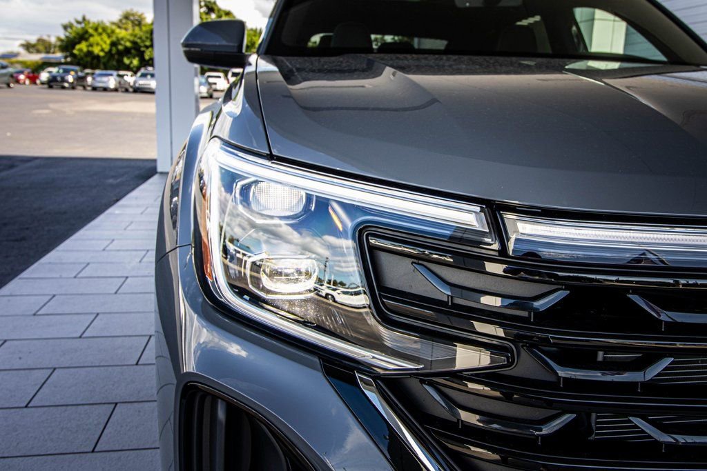 New 2026 Volkswagen Atlas Cross Sport SE AWD/4WD image 7