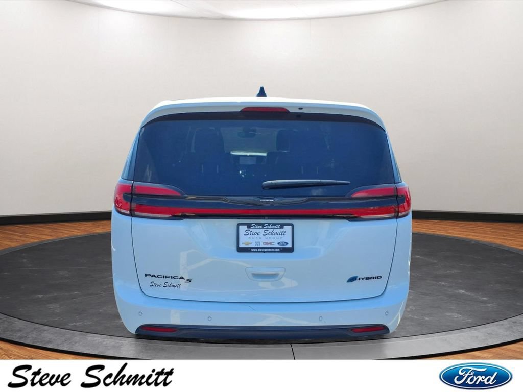 Used 2024 Chrysler Pacifica Limited FWD image 26