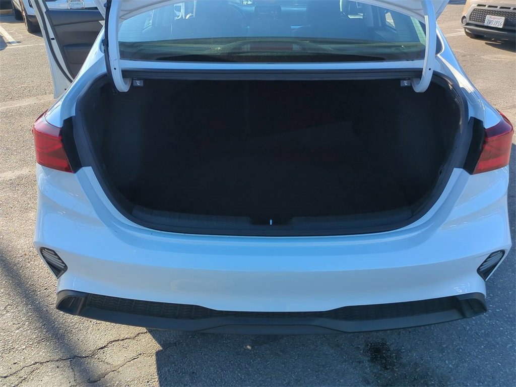 Certified 2023 Kia Forte LXS w/ LXS Technology Package image 23