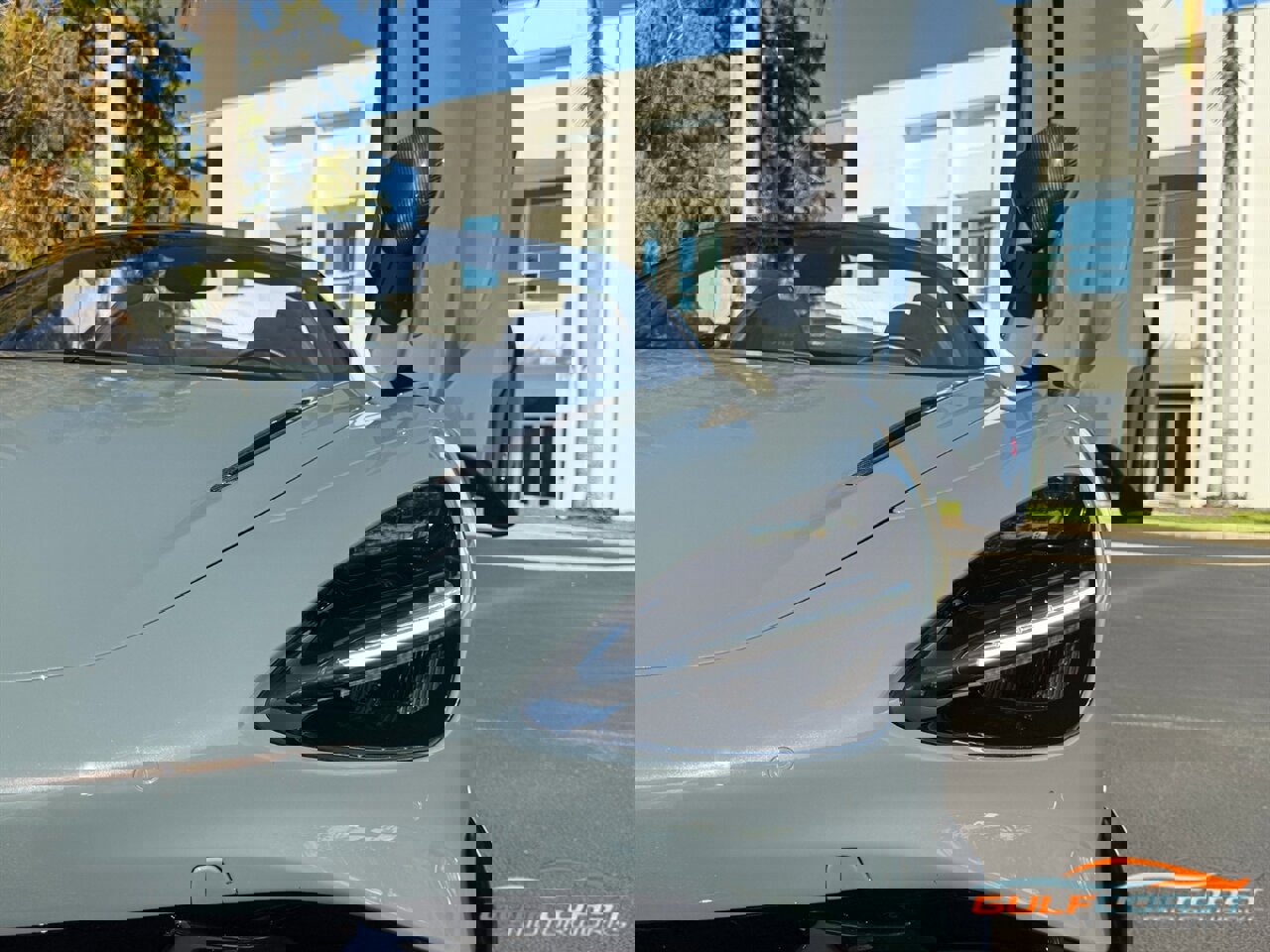 Used 2022 McLaren 765LT image 3