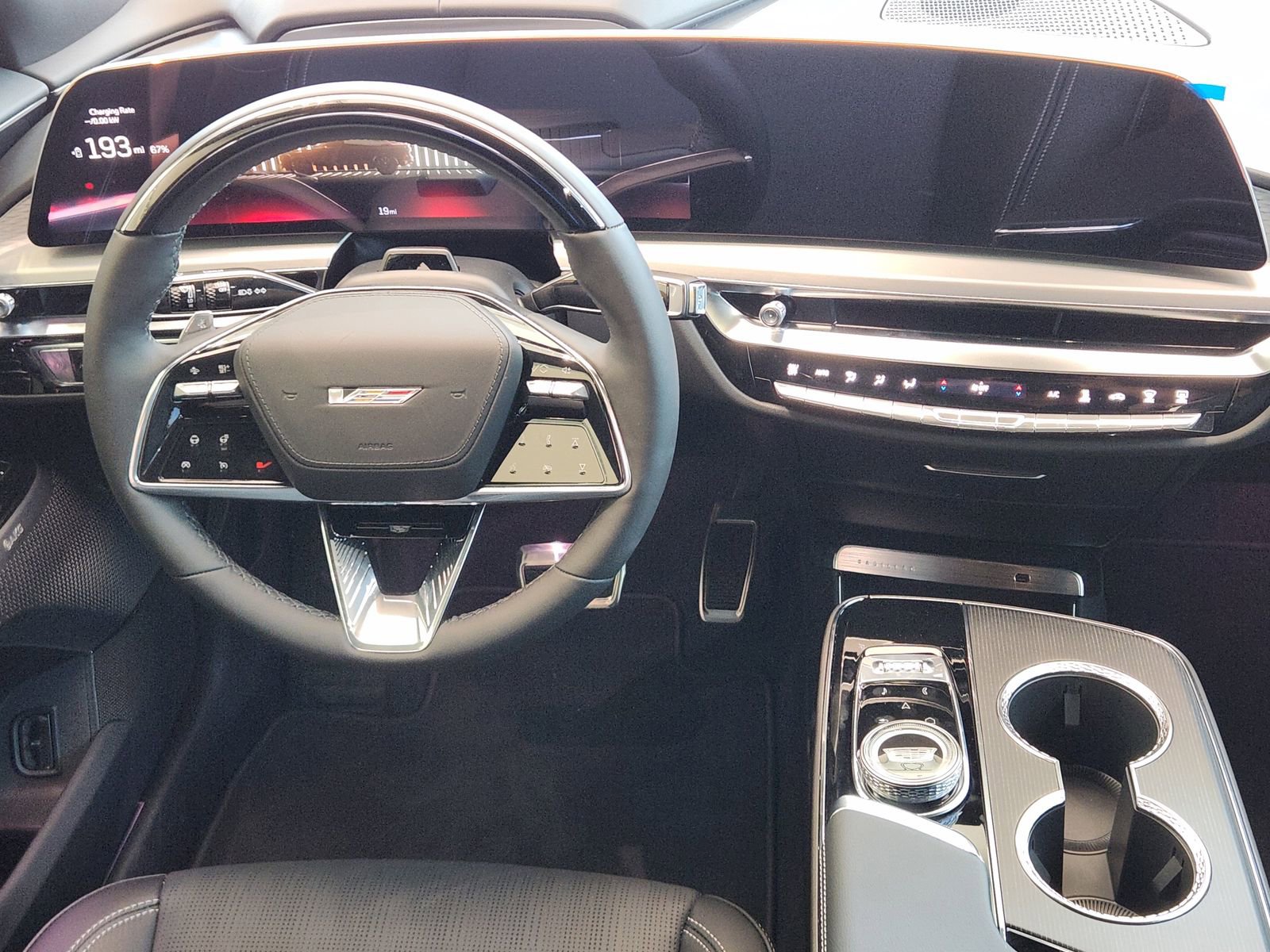 New 2026 Cadillac Lyriq V image 25