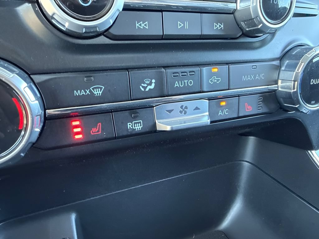 Used 2023 Ford F150 XLT w/ Equipment Group 302A High AWD/4WD image 19