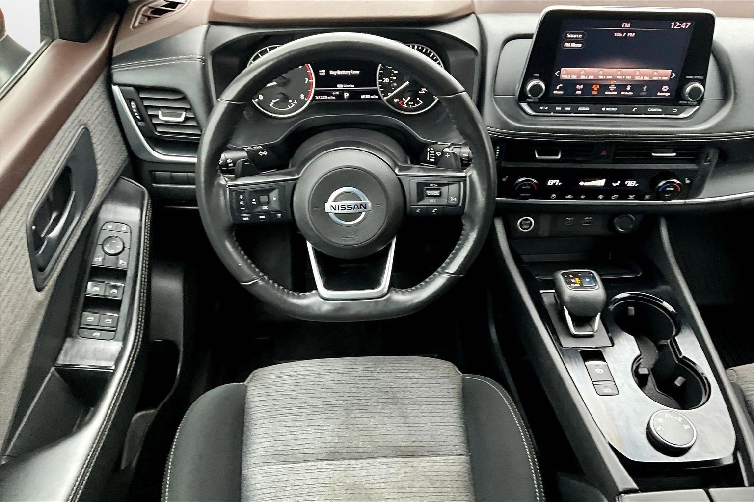 Used 2021 Nissan Rogue S image 5
