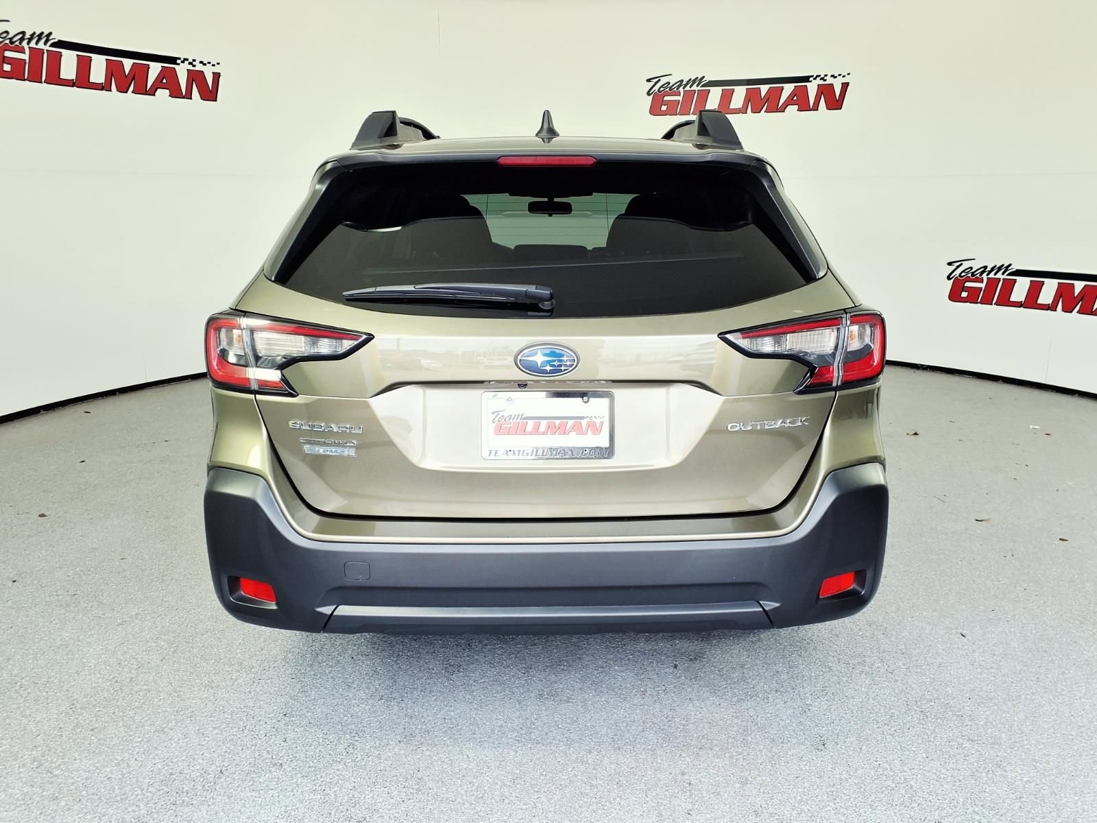 Used 2024 Subaru Outback Premium AWD/4WD image 7