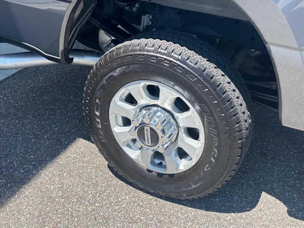 Used 2024 Ford F250 XLT w/ FX4 Off-Road Package AWD/4WD image 27