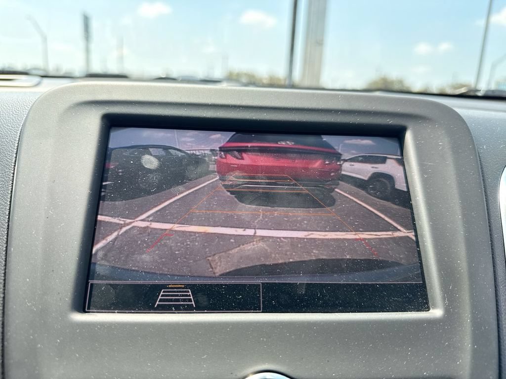 Used 2022 Chevrolet Equinox LT FWD image 17